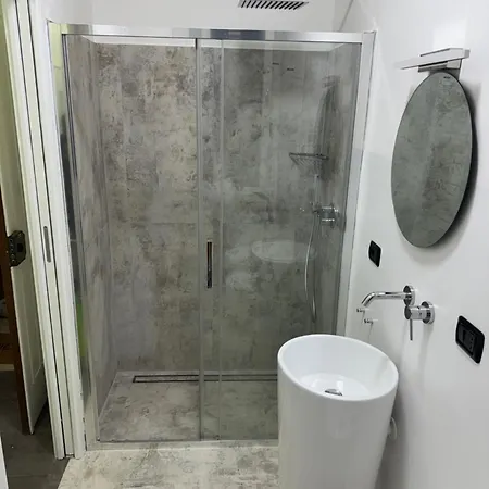 Cavour 16 Centro Lejlighed Biella